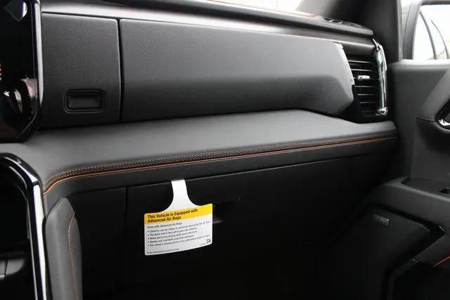 2026 GMC Sierra 1500 Crew Cab, Short Bed, AT4, 4WD