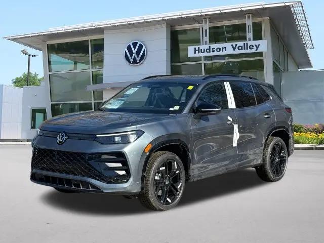 2026 Volkswagen Tiguan SE R-Line Black for sale in Wappingers Falls, NY