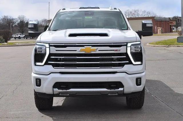 2026 Chevrolet Silverado 2500HD Crew Cab, Standard Bed, LTZ, 4WD
