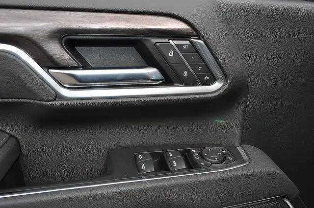 2026 Chevrolet Silverado 2500HD Crew Cab, Standard Bed, LTZ, 4WD
