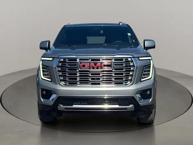 2025 GMC Yukon 4WD Denali