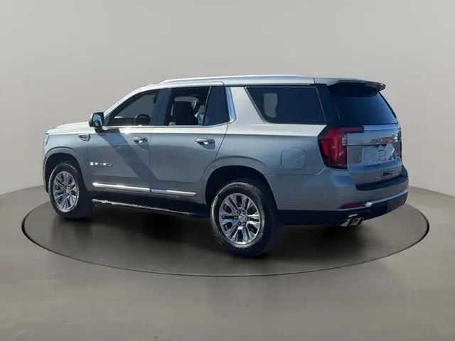 2025 GMC Yukon 4WD Denali