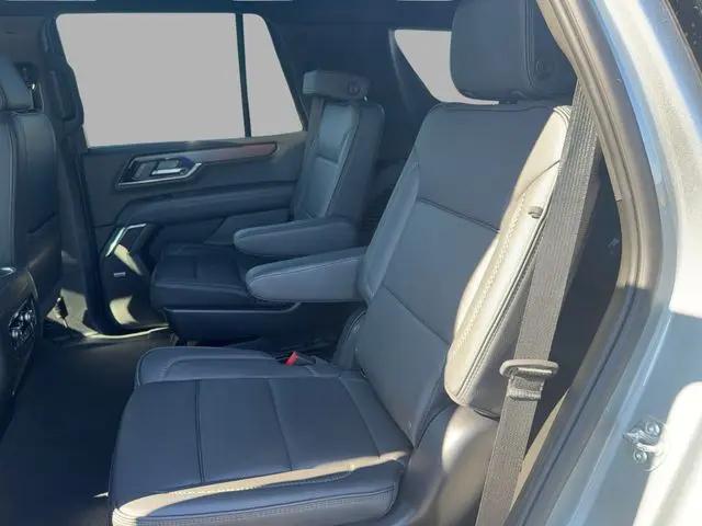 2025 GMC Yukon 4WD Denali