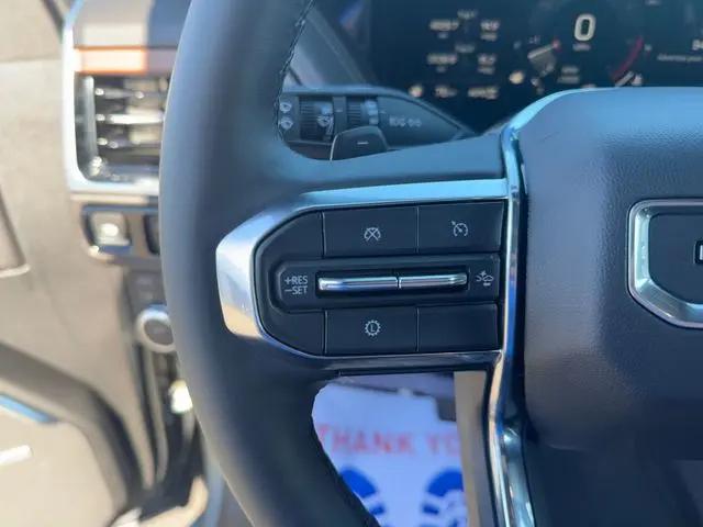 2025 GMC Yukon 4WD Denali