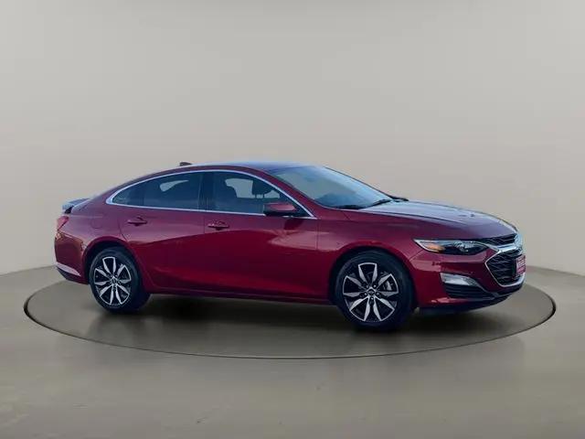 2025 Chevrolet Malibu FWD RS