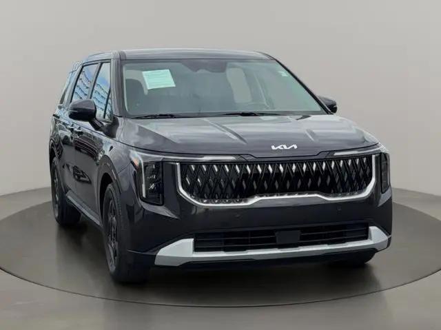 2025 Kia Carnival MPV LXS