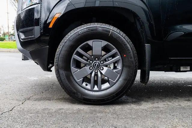 2026 Nissan Frontier Crew Cab Long Bed SV 4x4