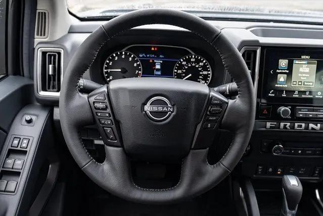 2026 Nissan Frontier Crew Cab Long Bed SV 4x4