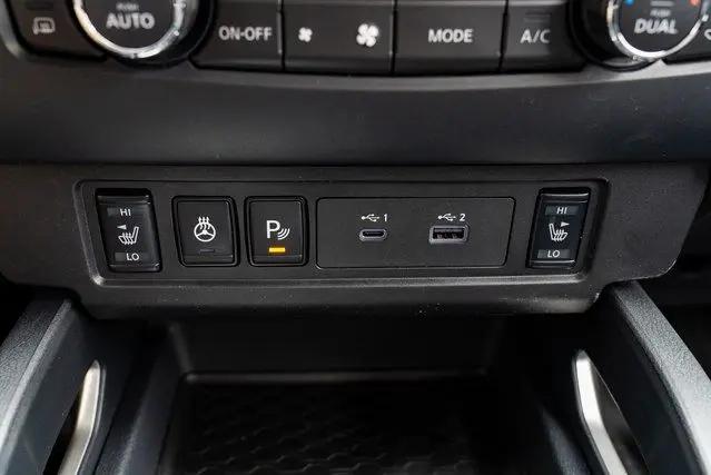 2026 Nissan Frontier Crew Cab Long Bed SV 4x4