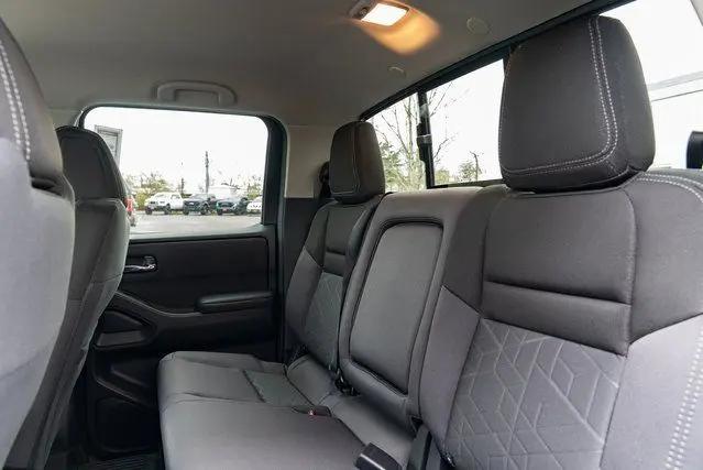 2026 Nissan Frontier Crew Cab Long Bed SV 4x4
