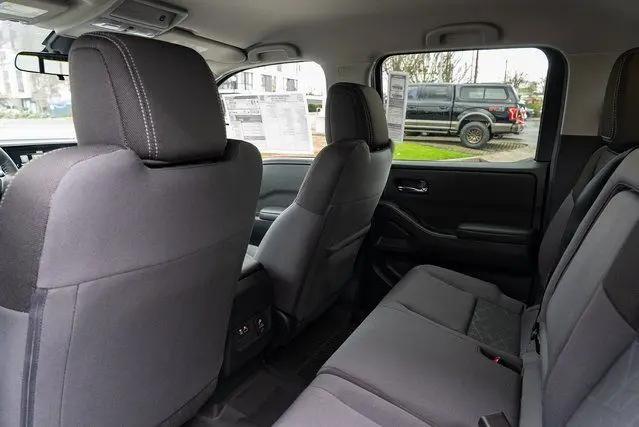 2026 Nissan Frontier Crew Cab Long Bed SV 4x4