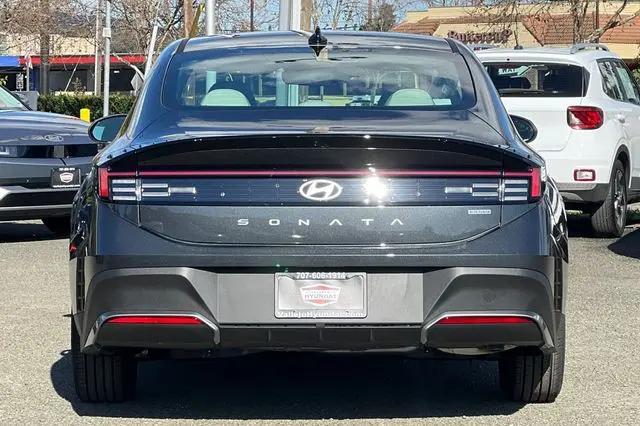 2026 Hyundai Sonata Hybrid Blue