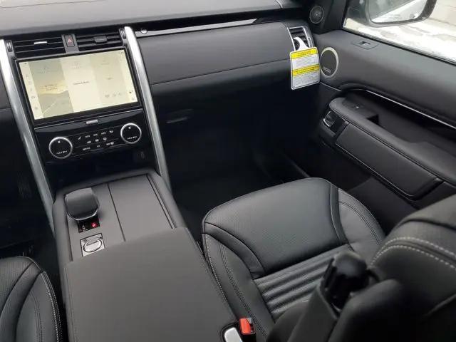 2026 Land Rover Discovery S