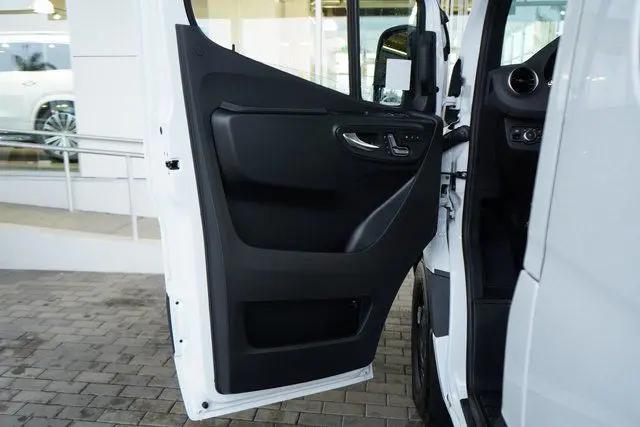2026 Mercedes-Benz Sprinter 2500 Standard Roof 4-Cyl Diesel HO