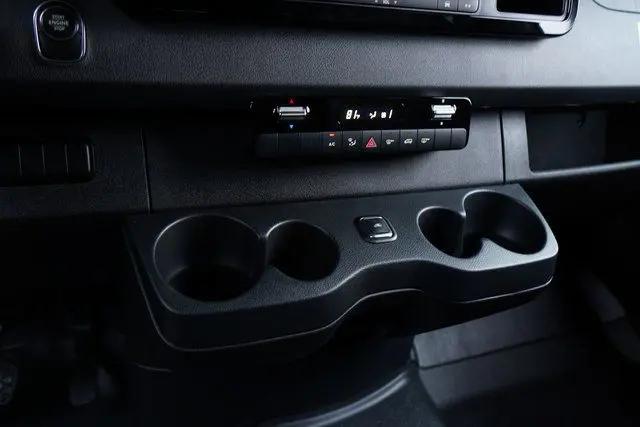 2026 Mercedes-Benz Sprinter 2500 Standard Roof 4-Cyl Diesel HO