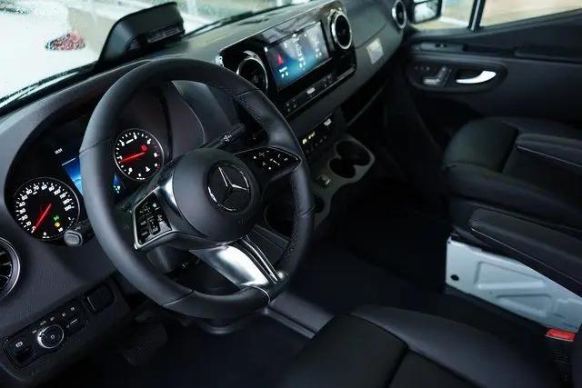 2026 Mercedes-Benz Sprinter 2500 Standard Roof 4-Cyl Diesel HO