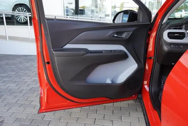 2027 Chevrolet Bolt RS FWD