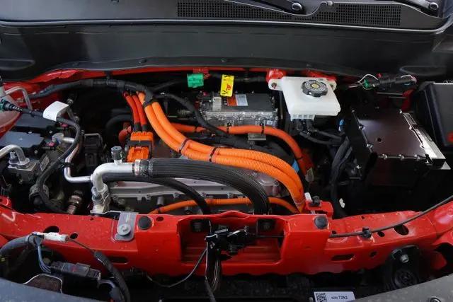 2027 Chevrolet Bolt RS FWD