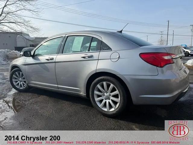 2014 Chrysler 200 Touring