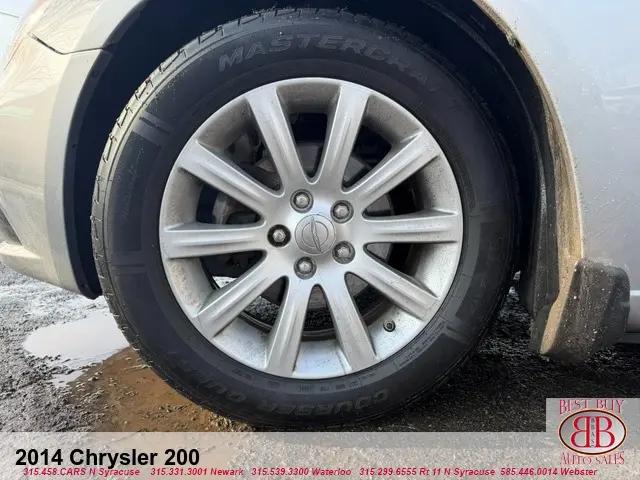 2014 Chrysler 200 Touring