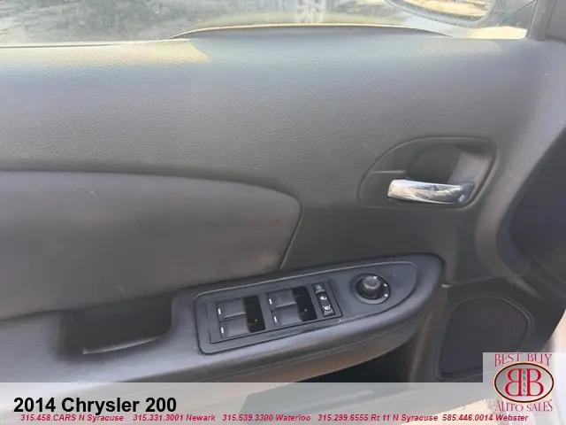 2014 Chrysler 200 Touring