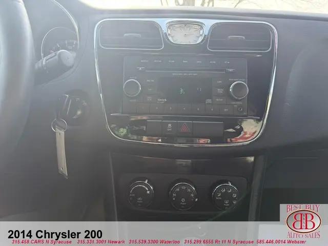 2014 Chrysler 200 Touring