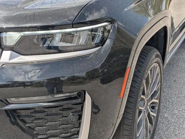2026 Jeep Grand Cherokee L Summit 4x4