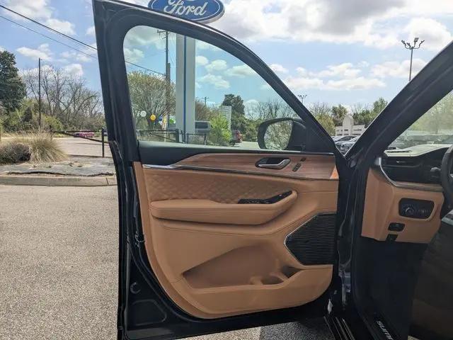 2026 Jeep Grand Cherokee L Summit 4x4