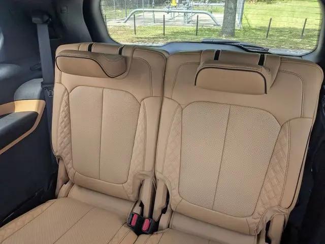 2026 Jeep Grand Cherokee L Summit 4x4
