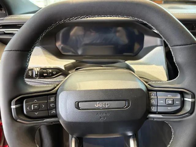 2026 Jeep Cherokee Laredo 4x4