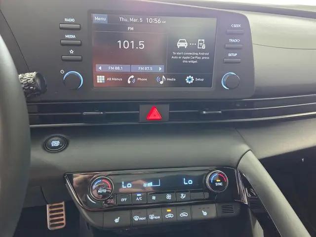 2026 Hyundai Elantra SEL Sport Premium