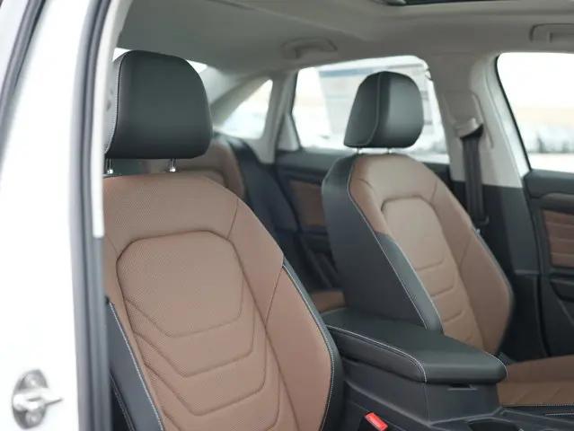 2026 Volkswagen Jetta SEL