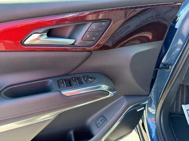 2026 Chevrolet Traverse FWD RS