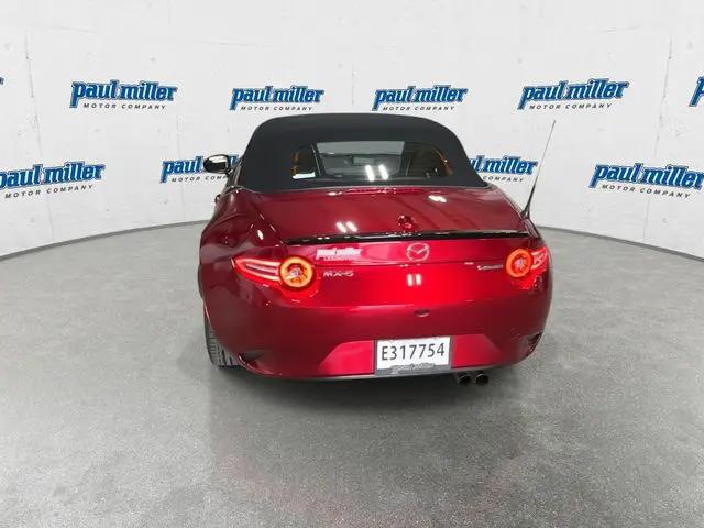2025 Mazda MX-5 Club