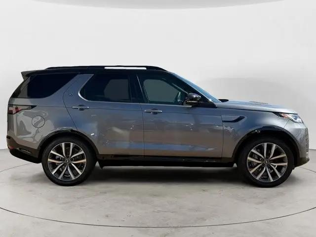 2026 Land Rover Discovery Dynamic SE