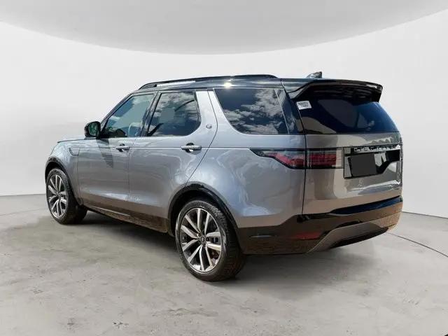 2026 Land Rover Discovery Dynamic SE