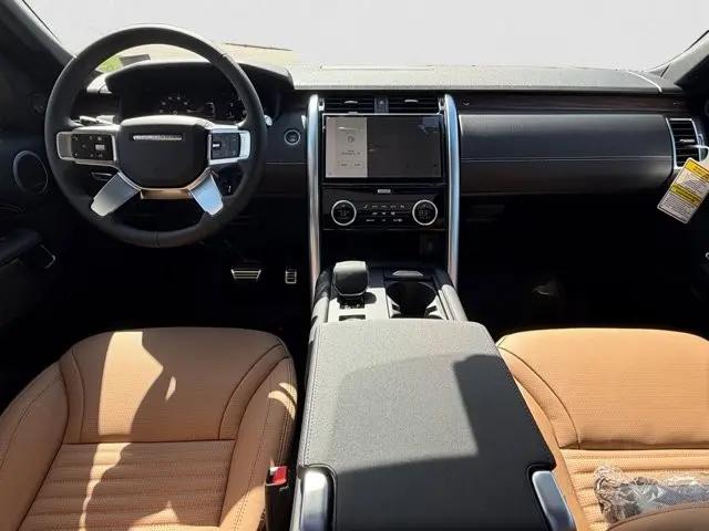 2026 Land Rover Discovery Dynamic SE
