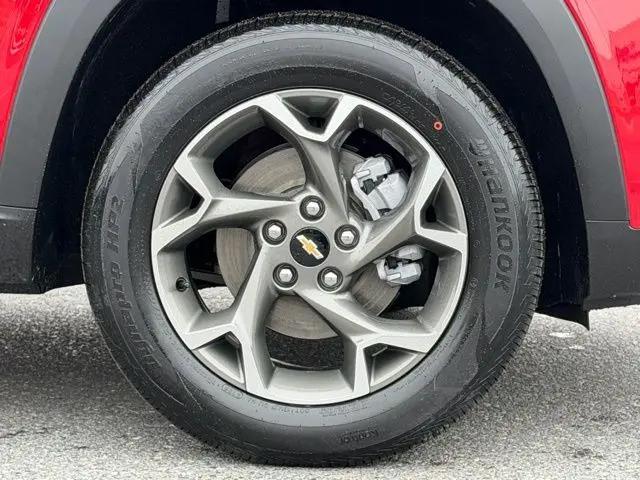 2026 Chevrolet Trax FWD LT