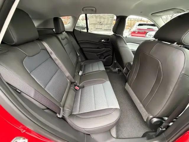 2026 Chevrolet Trax FWD LT