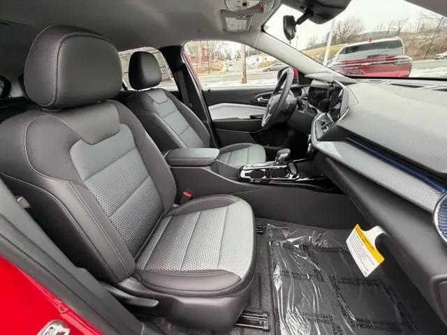 2026 Chevrolet Trax FWD LT