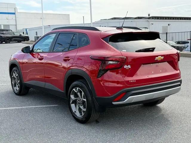 2026 Chevrolet Trax FWD LT