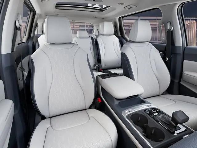 2026 Kia Carnival MPV SX