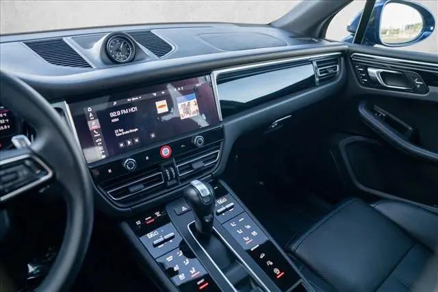 2024 Porsche Macan Macan