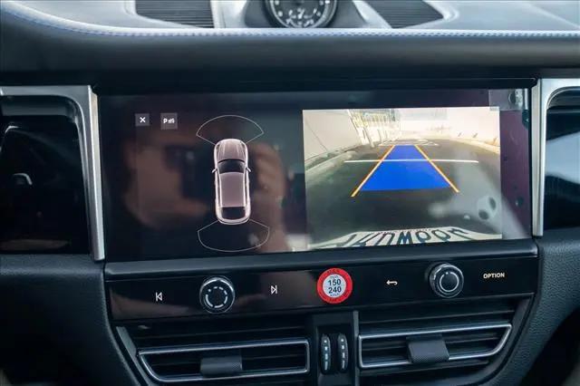 2024 Porsche Macan Macan