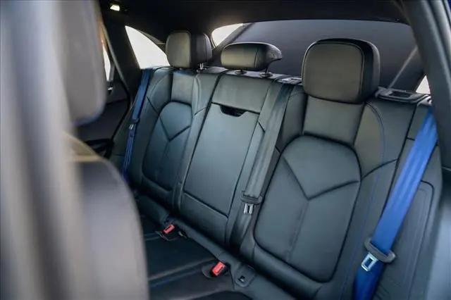 2024 Porsche Macan Macan