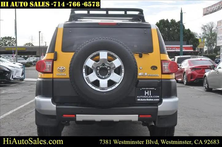 2007 Toyota FJ Cruiser Base