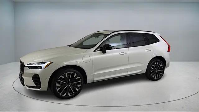 2026 Volvo XC60 Plug-In Hybrid Ultra, T8 AWD Electric/Gasoline, Dark