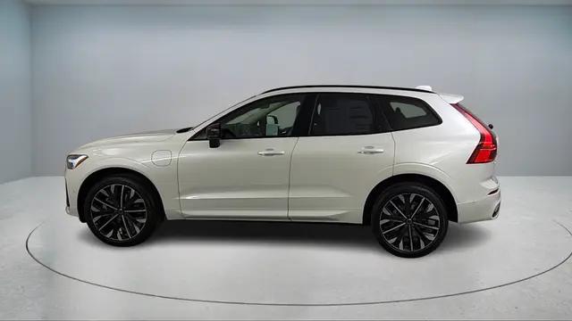 2026 Volvo XC60 Plug-In Hybrid Ultra, T8 AWD Electric/Gasoline, Dark