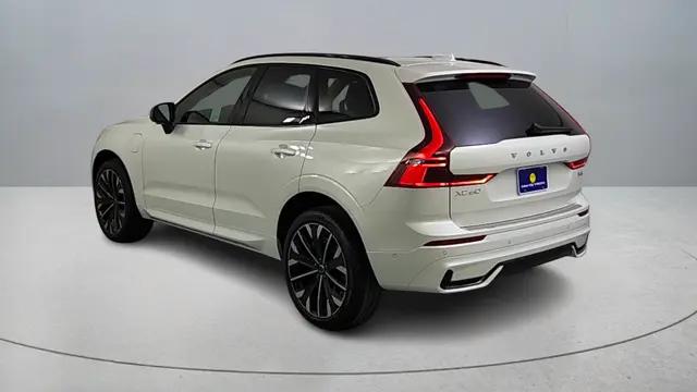 2026 Volvo XC60 Plug-In Hybrid Ultra, T8 AWD Electric/Gasoline, Dark