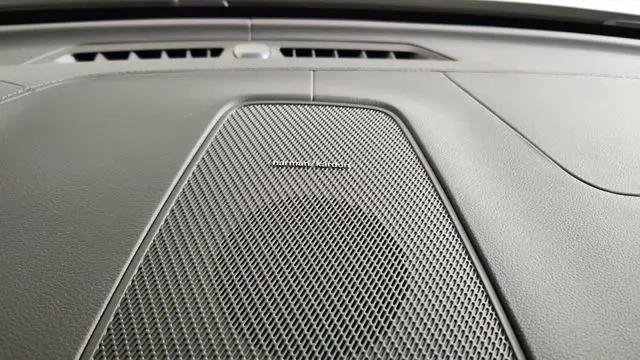2026 Volvo XC60 Plug-In Hybrid Ultra, T8 AWD Electric/Gasoline, Dark